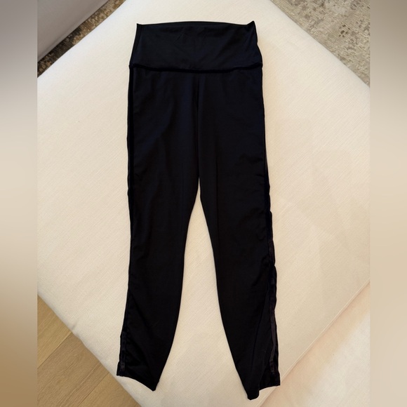 Nike Dri-Fit leggings velvet trim black size small - Picture 1 of 6